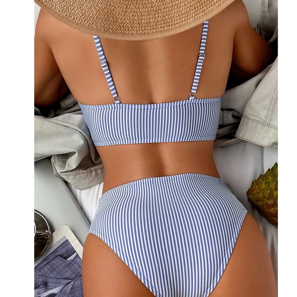 Boho Striped Ruffle Detail Bikini Swimsuit - Picture 8 of 9